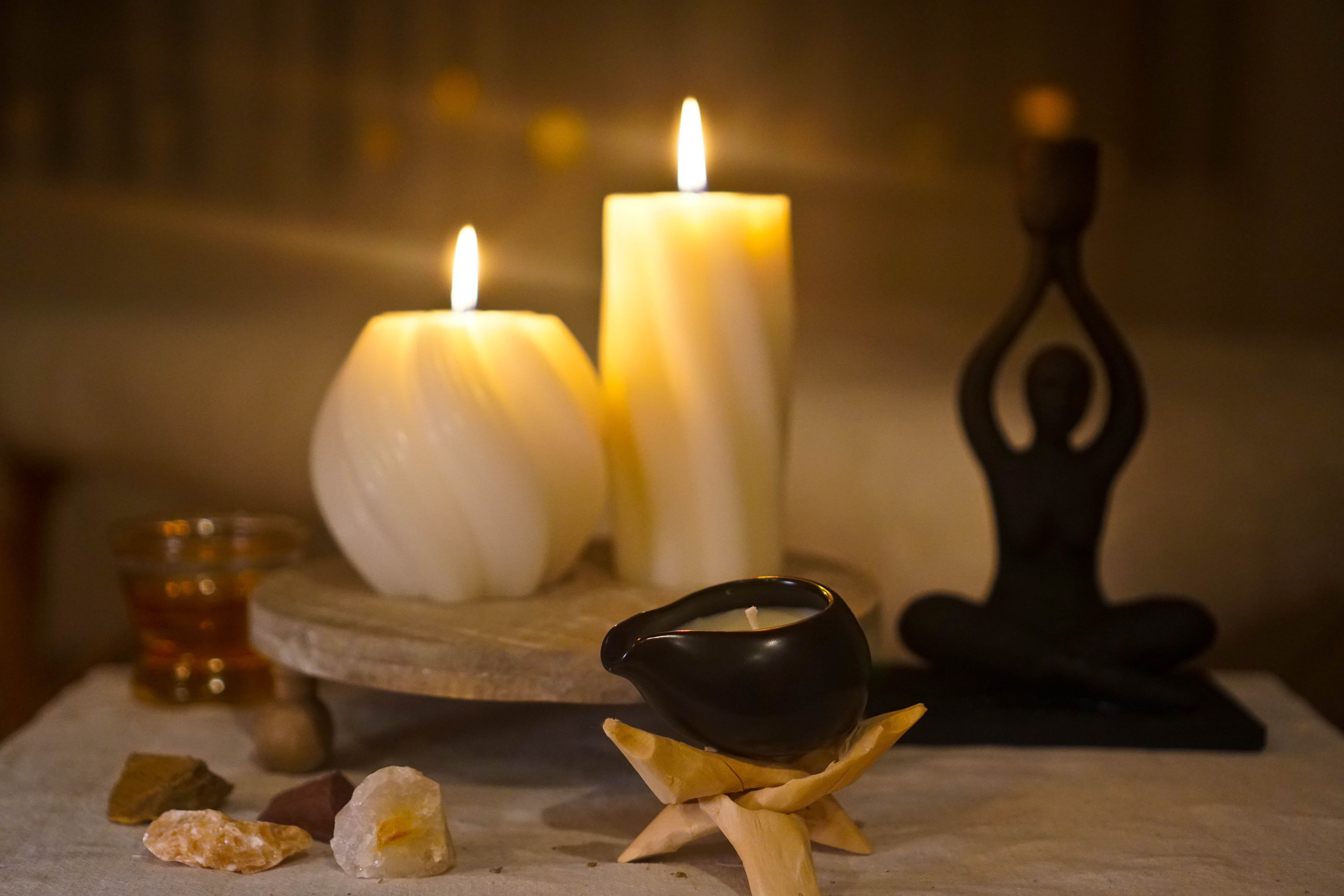 AOI MASSAGE CANDLES