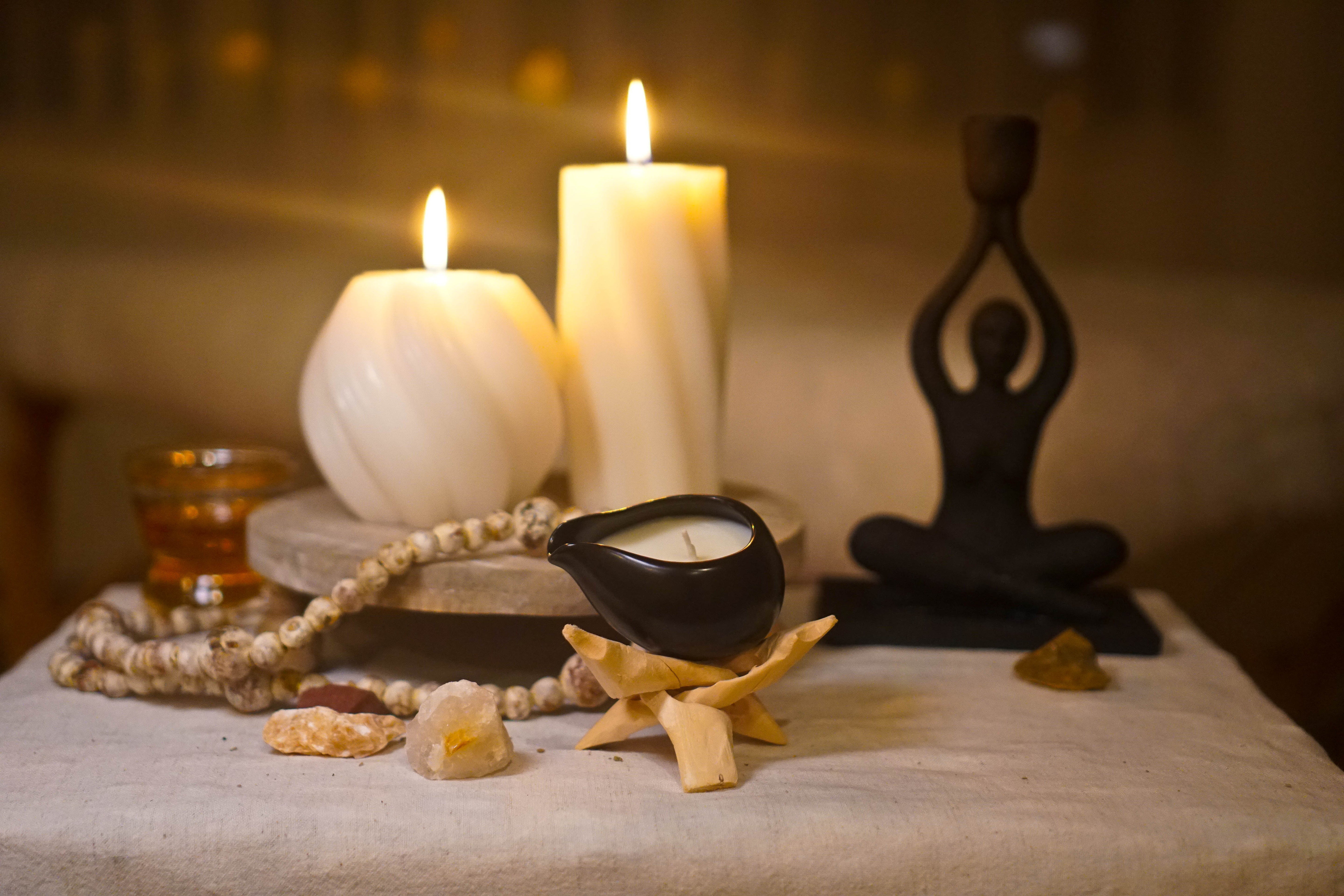 AOI MASSAGE CANDLES