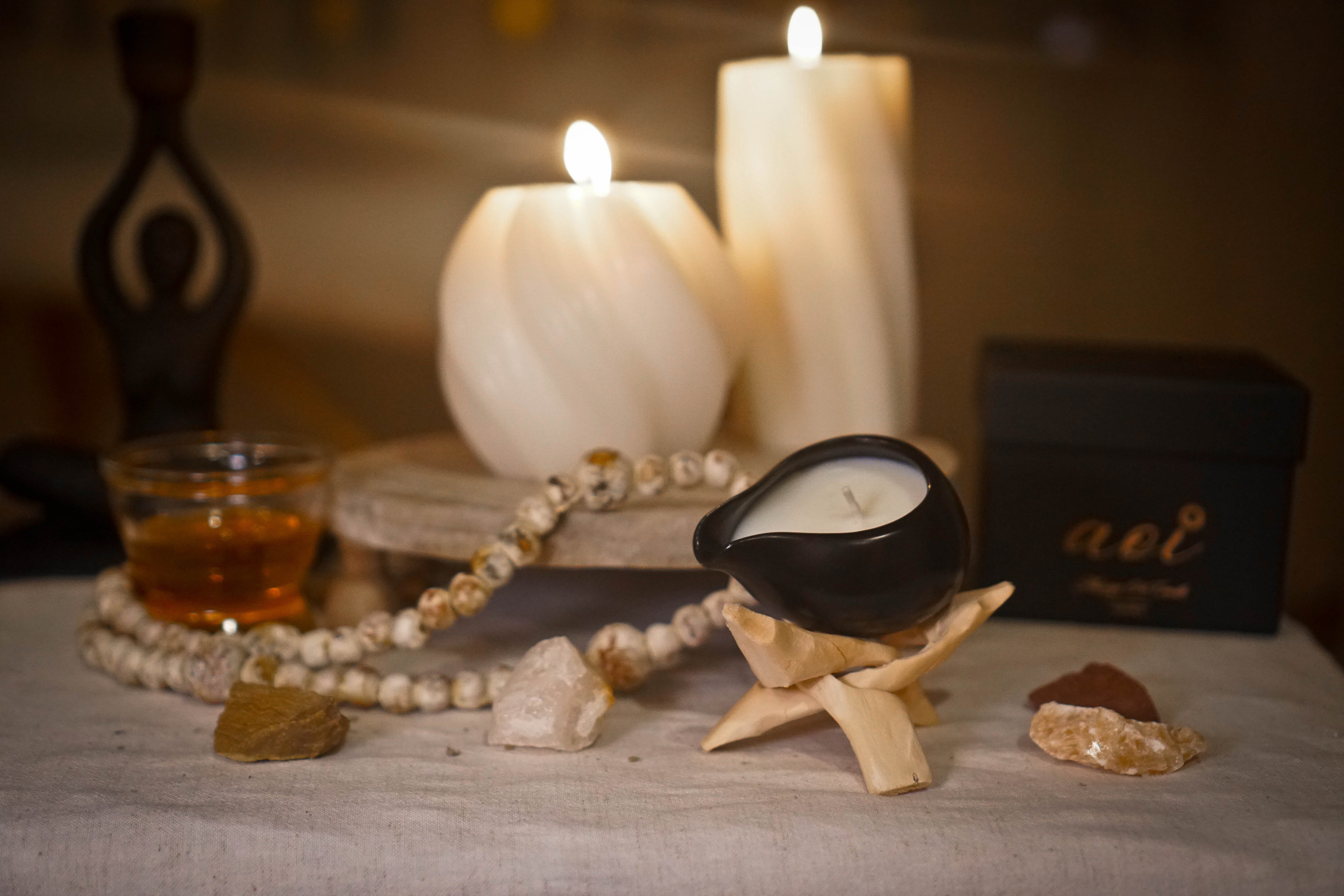 AOI MASSAGE CANDLES
