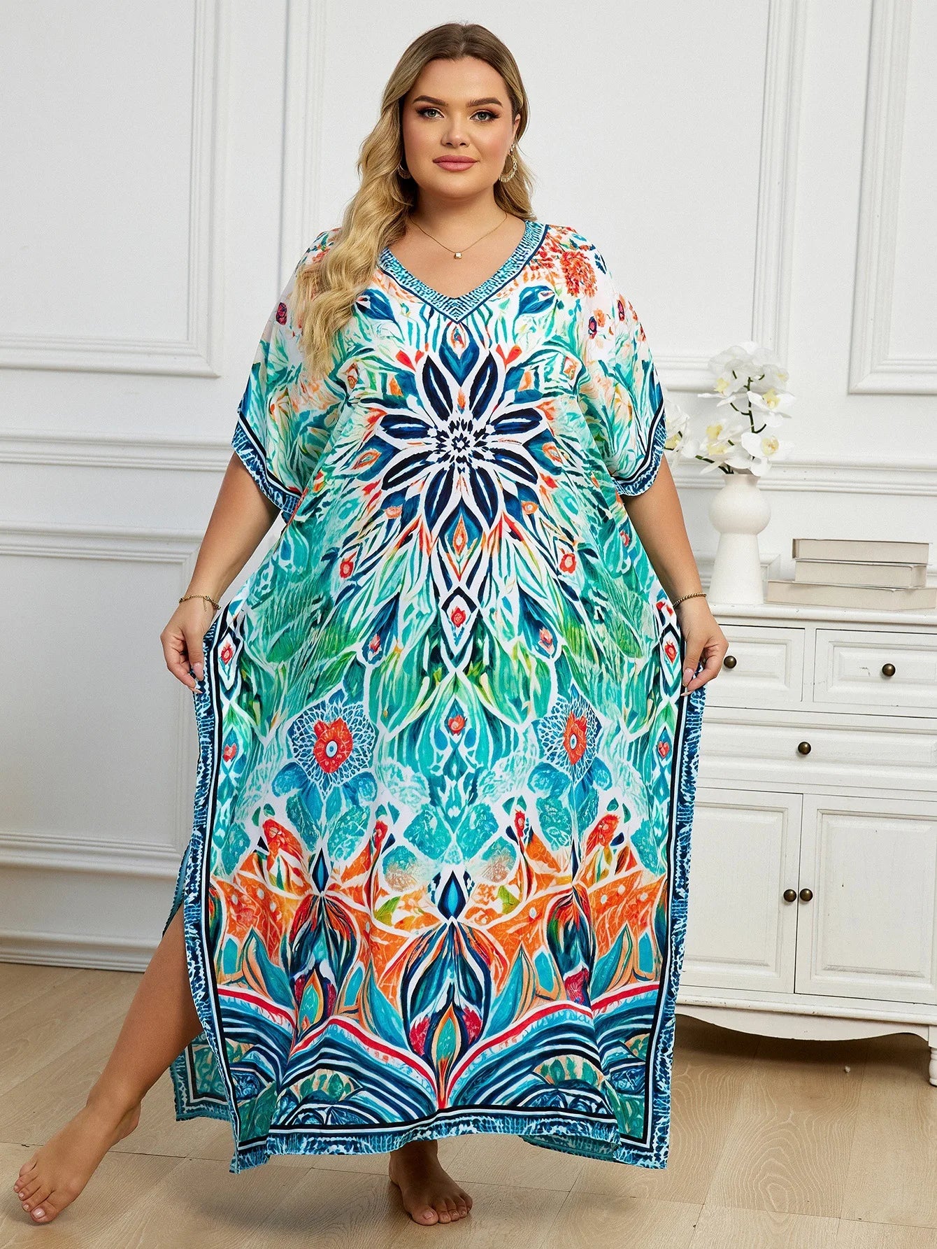 Flowing Plus-Size Kaftan