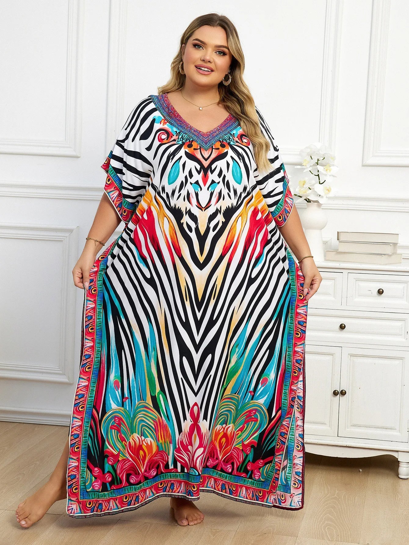 Flowing Plus-Size Kaftan