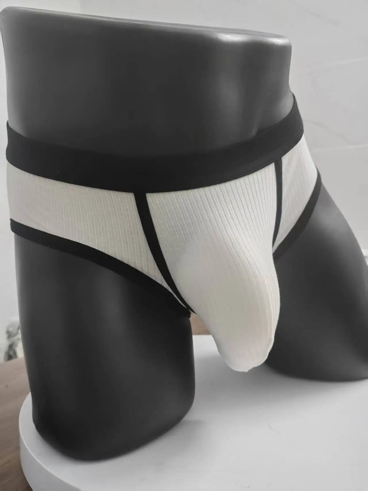 Men's Large-Pocket Sport Briefs