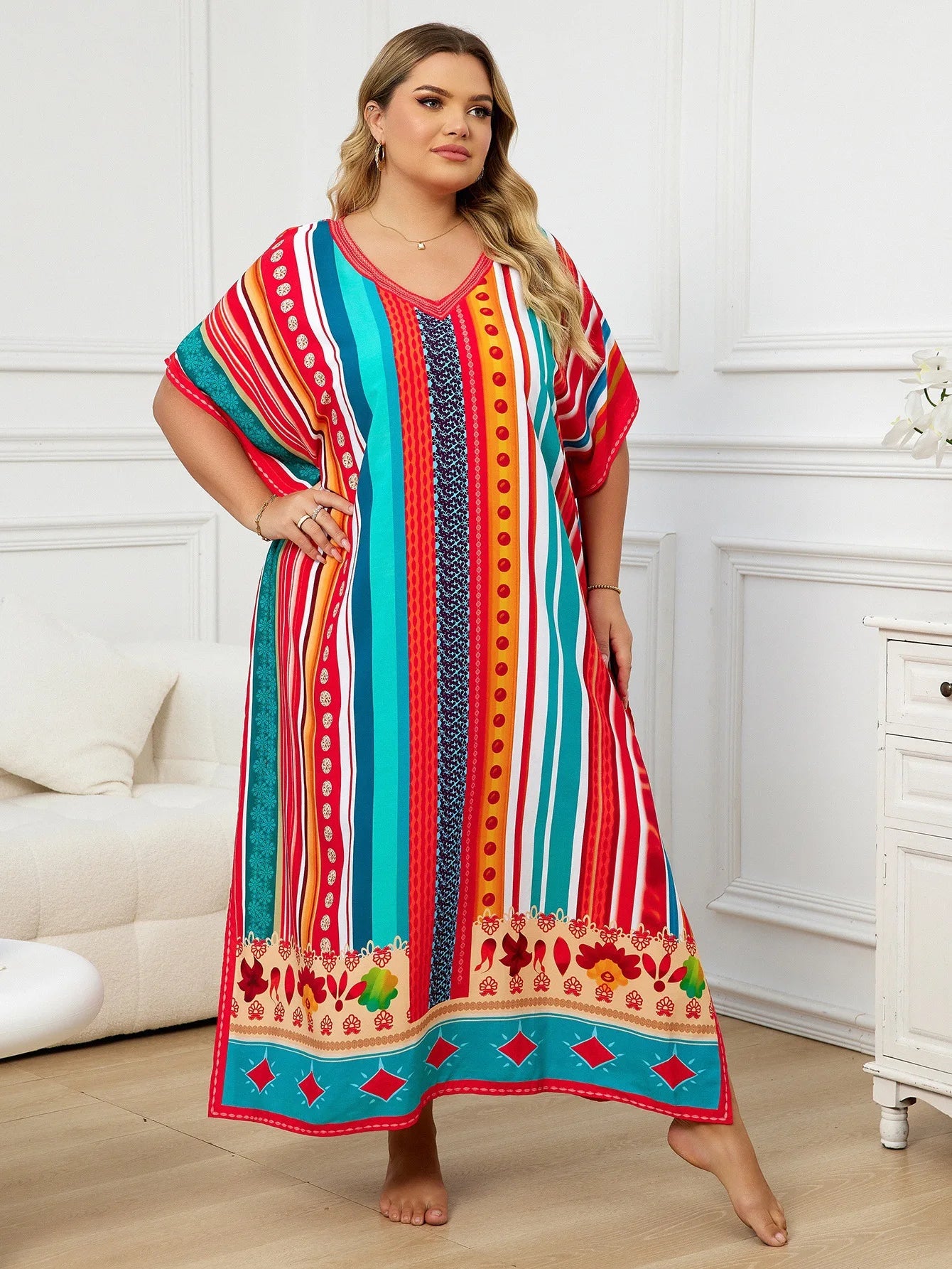 Flowing Plus-Size Kaftan