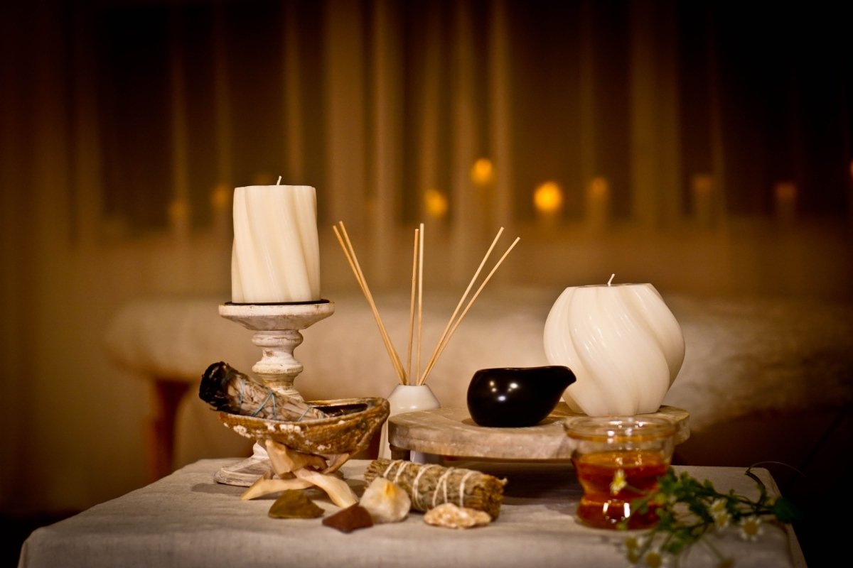 AOI MASSAGE CANDLES - WOWihte