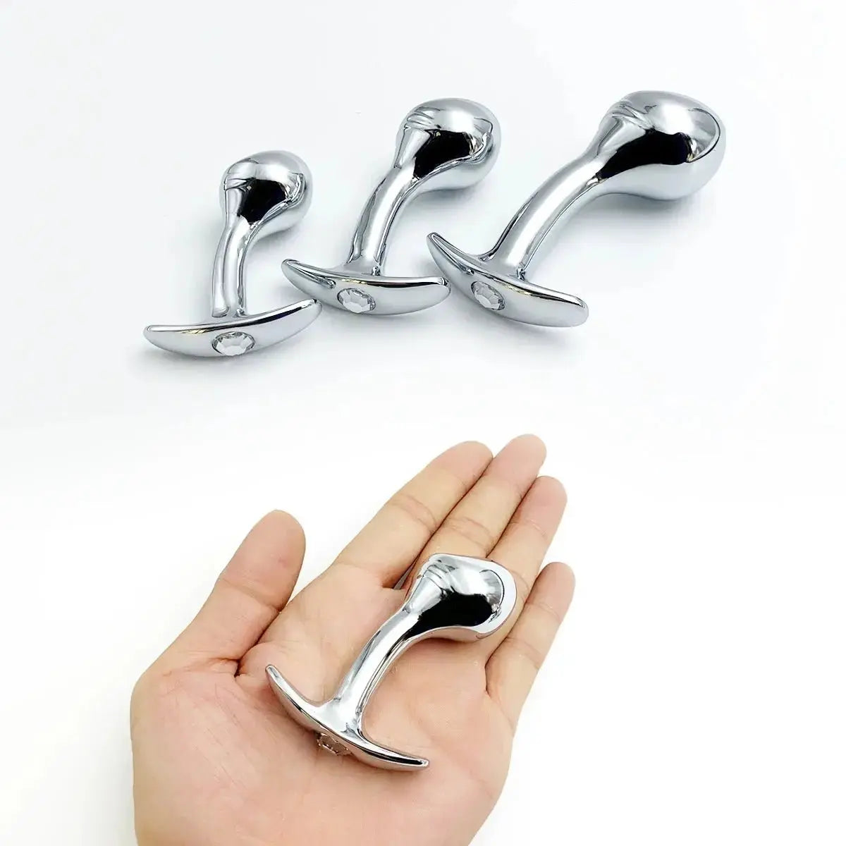 Gem Base Metal Anal Plug - WOWihte