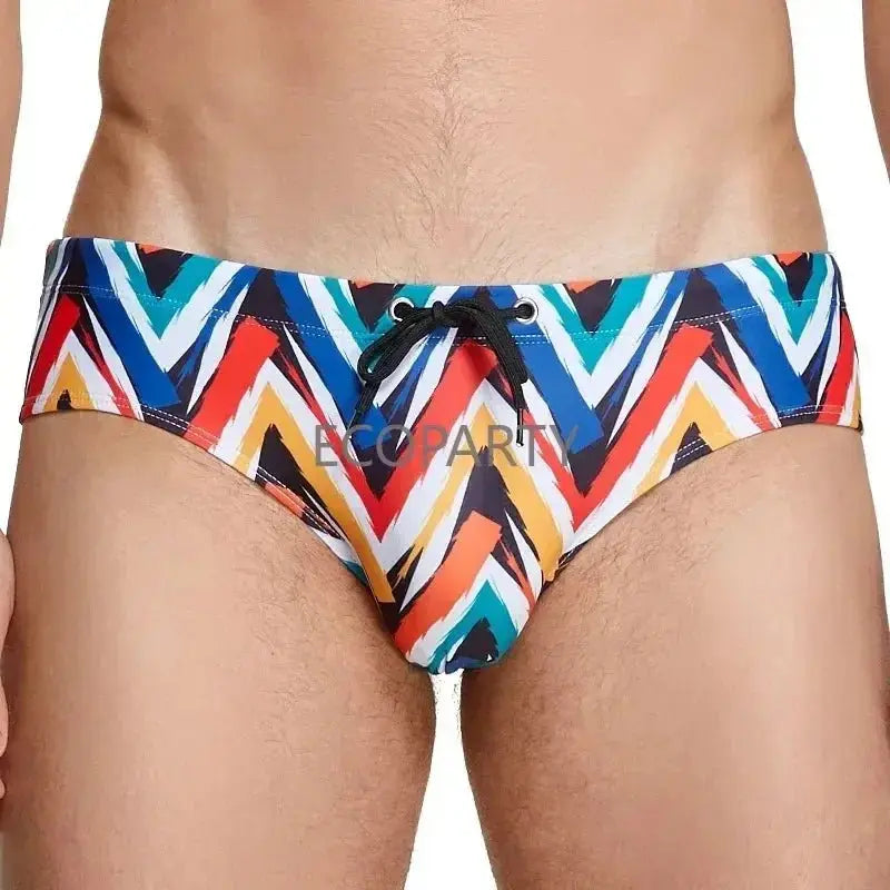 Geometric Print Surfing Swim Trunks - WOWihte