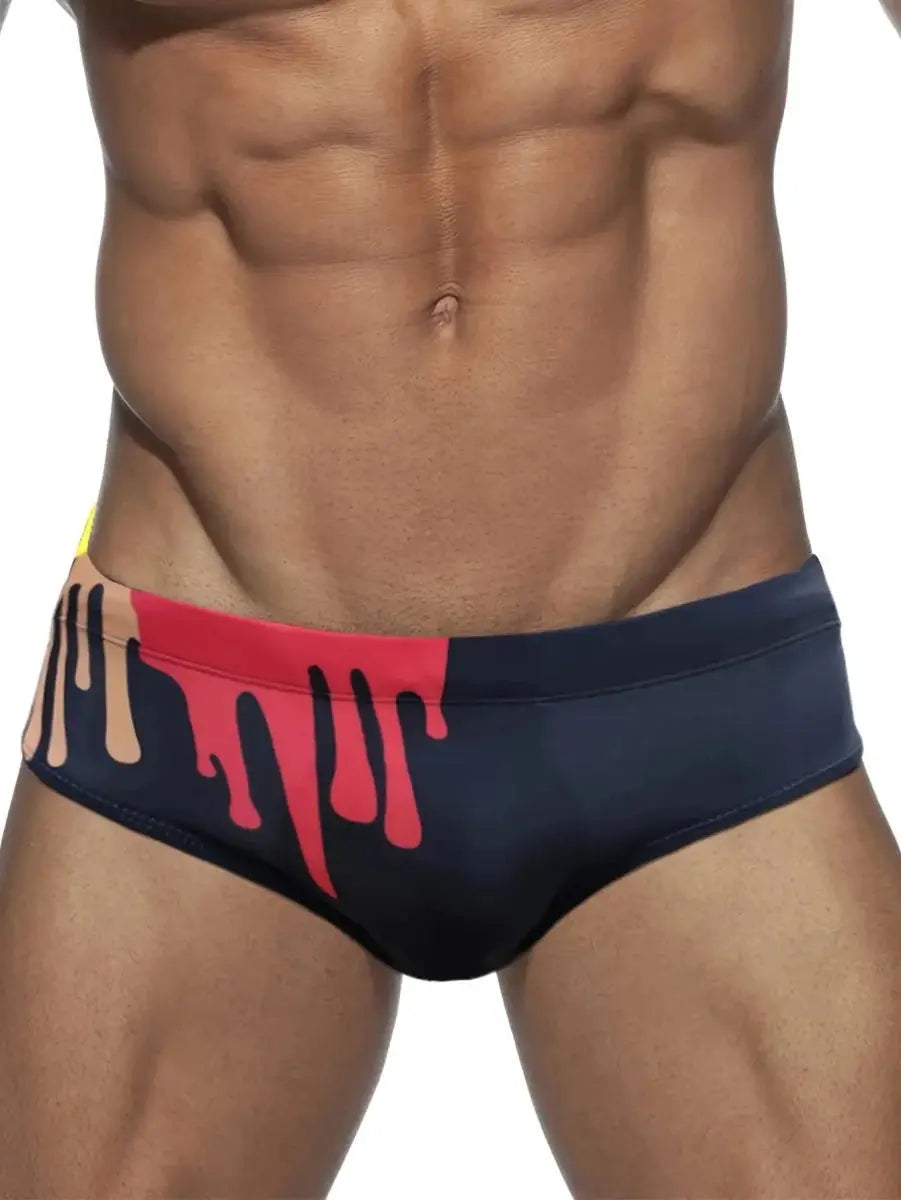Geometric Print Triangle Swim Briefs - WOWihte