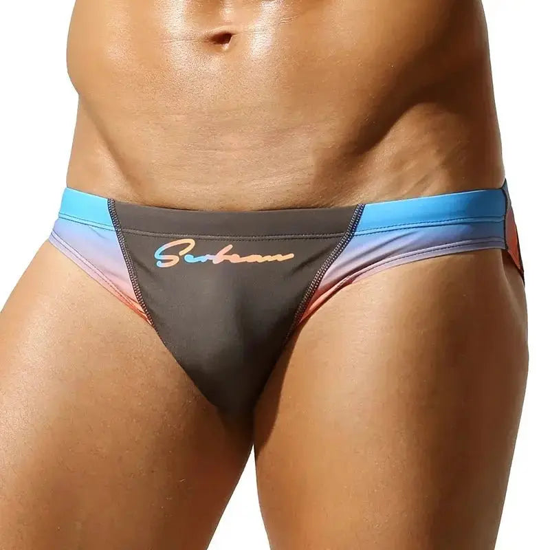 Gradient Low-Rise Swim Briefs - WOWihte