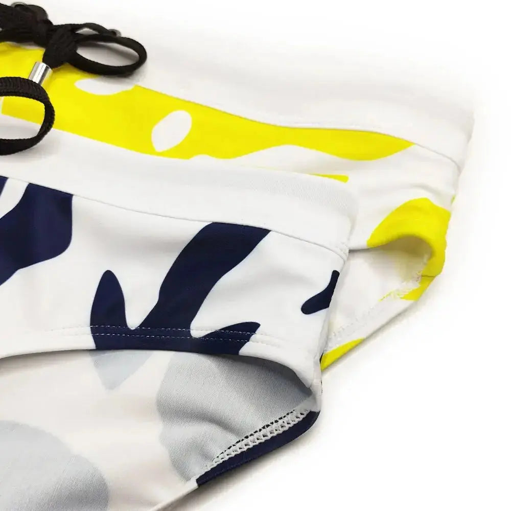 Low - Rise Push - Up Swimming Brief - WOWihte