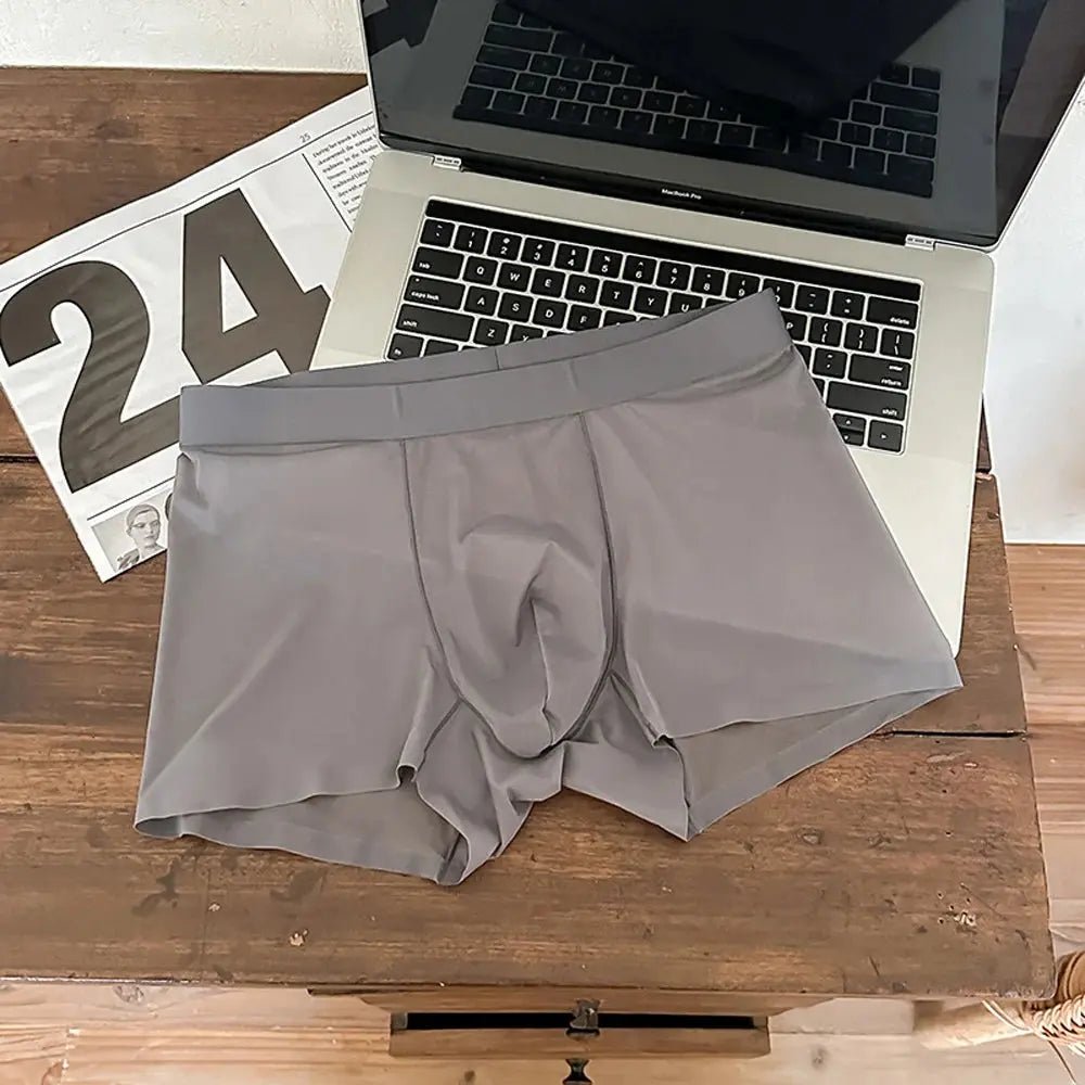 Seamless Ice Silk Boxer Shorts - WOWihte