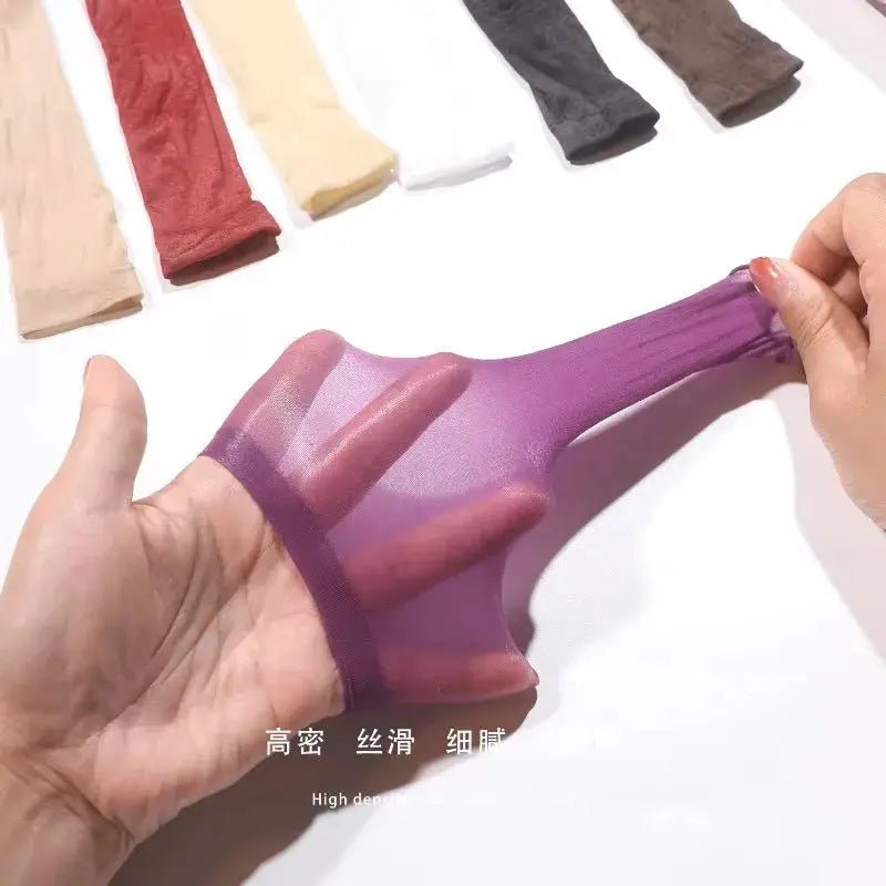 Seamless Shiny Ultra-Thin G-String - WOWihte