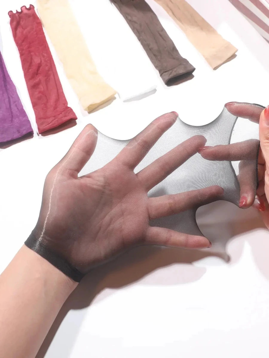 Seamless Shiny Ultra-Thin G-String - WOWihte