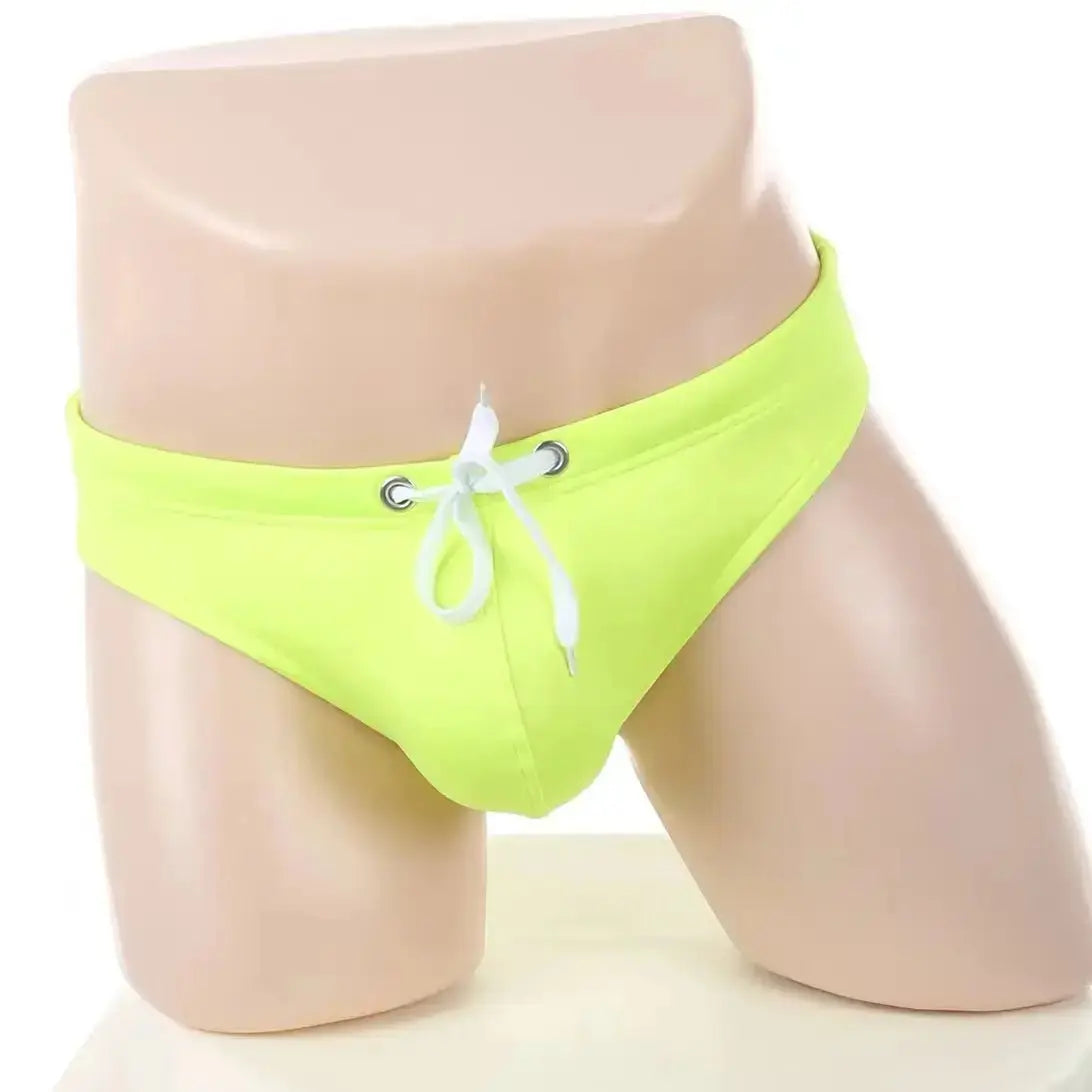 Solid Color Quick - Dry Swim Briefs - WOWihte
