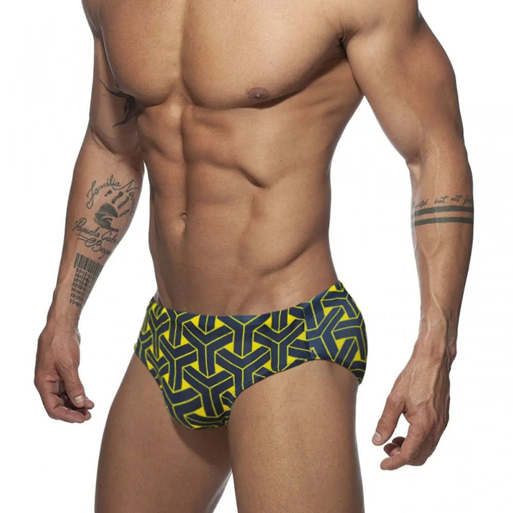 UXH Men's Swim Briefs Swimsuit - WOWihte